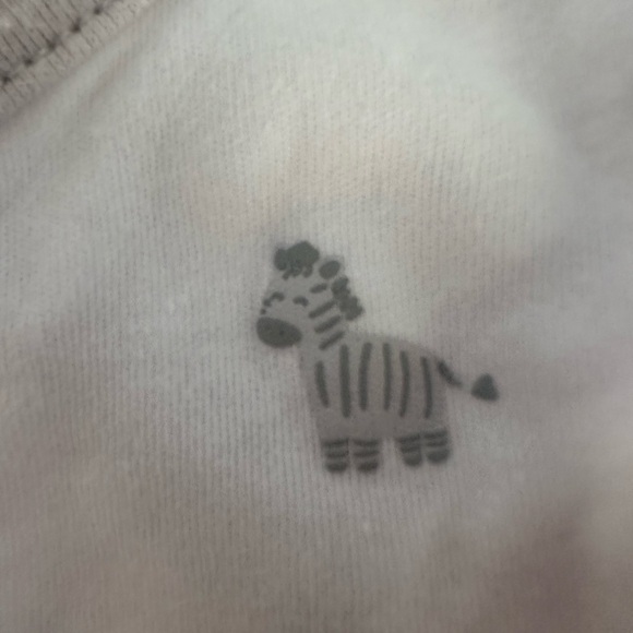 Bundle of 7 Baby Girl Bodysuits- 3 months. - Picture 11 of 16